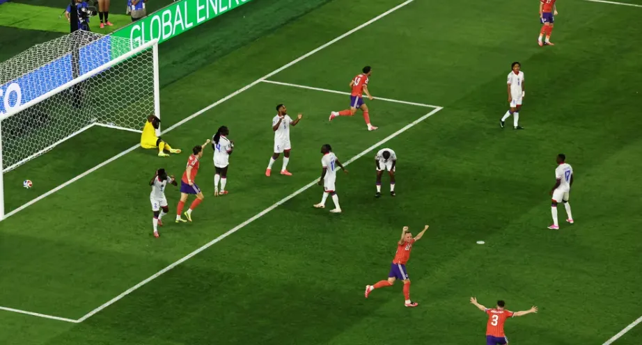 Jornada de sorpresas en el Mundial 2026: golpes tácticos, remontadas históricas y un nuevo líder inesperado