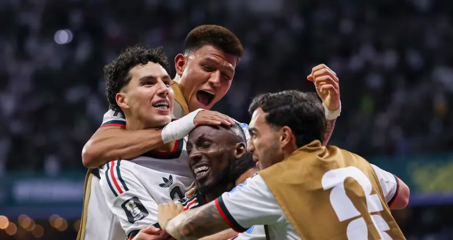 Juventud, jerarquía y clasificaciones históricas en el cierre de la fase de grupos
