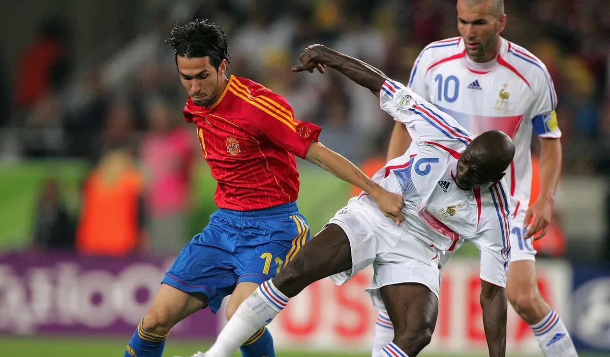 España sigue de pie y ahora se topa con la historia: Francia la espera en semifinales
