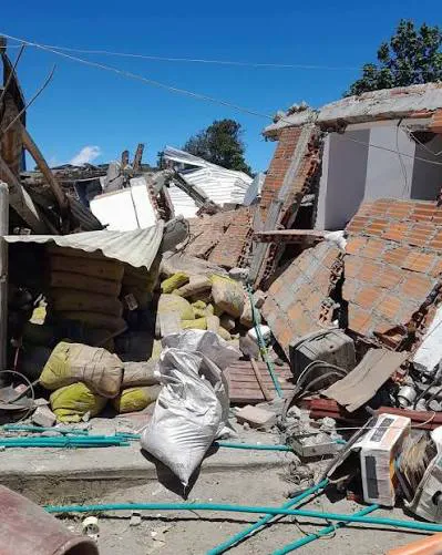 El Cairo, la tragedia que reclama atención cuatro días después del terremoto