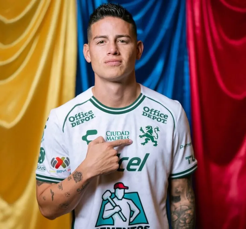 James Rodríguez es León oficialmente