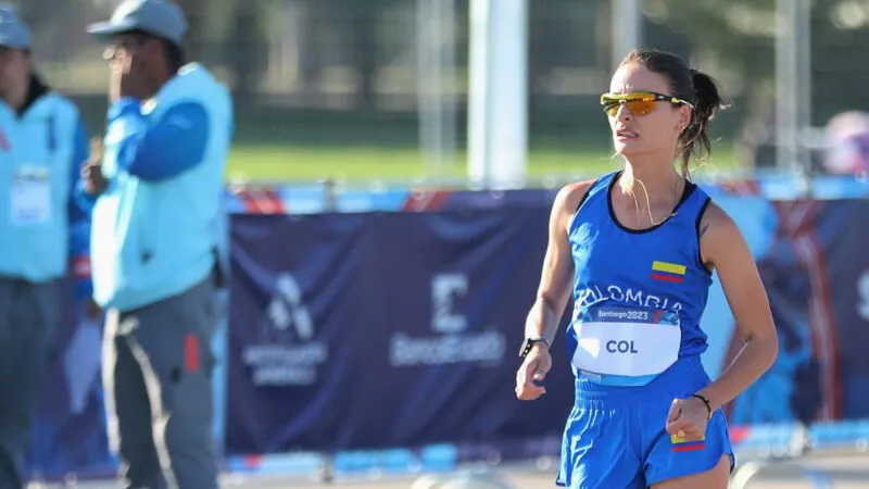 Lorena Arenas, marcha muy bien