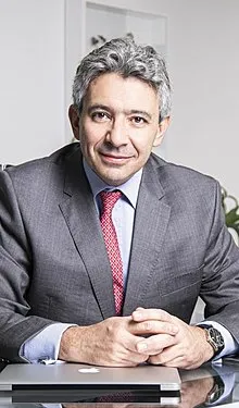 (VIDEOCOLUMNA) Claro que las amenazas funcionan