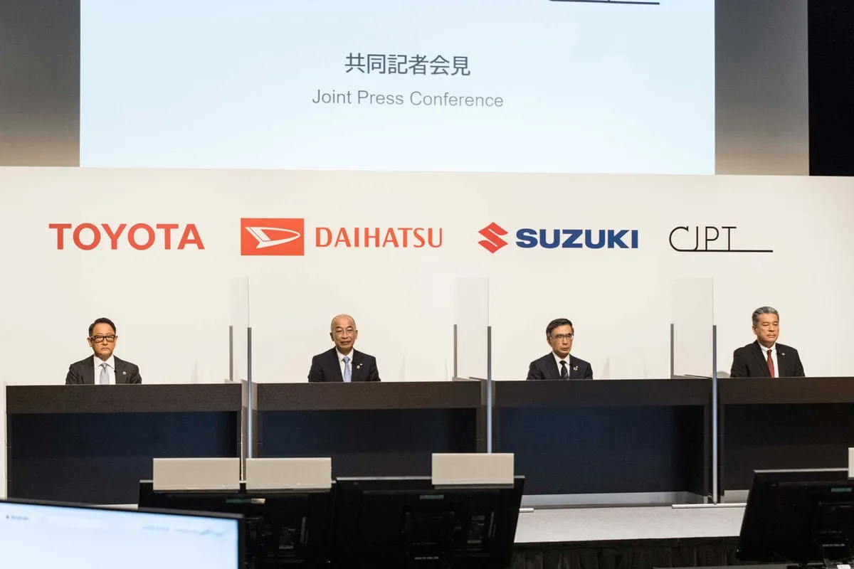 Suzuki y Daihatsu se unen a Toyota por el vehículo eléctrico