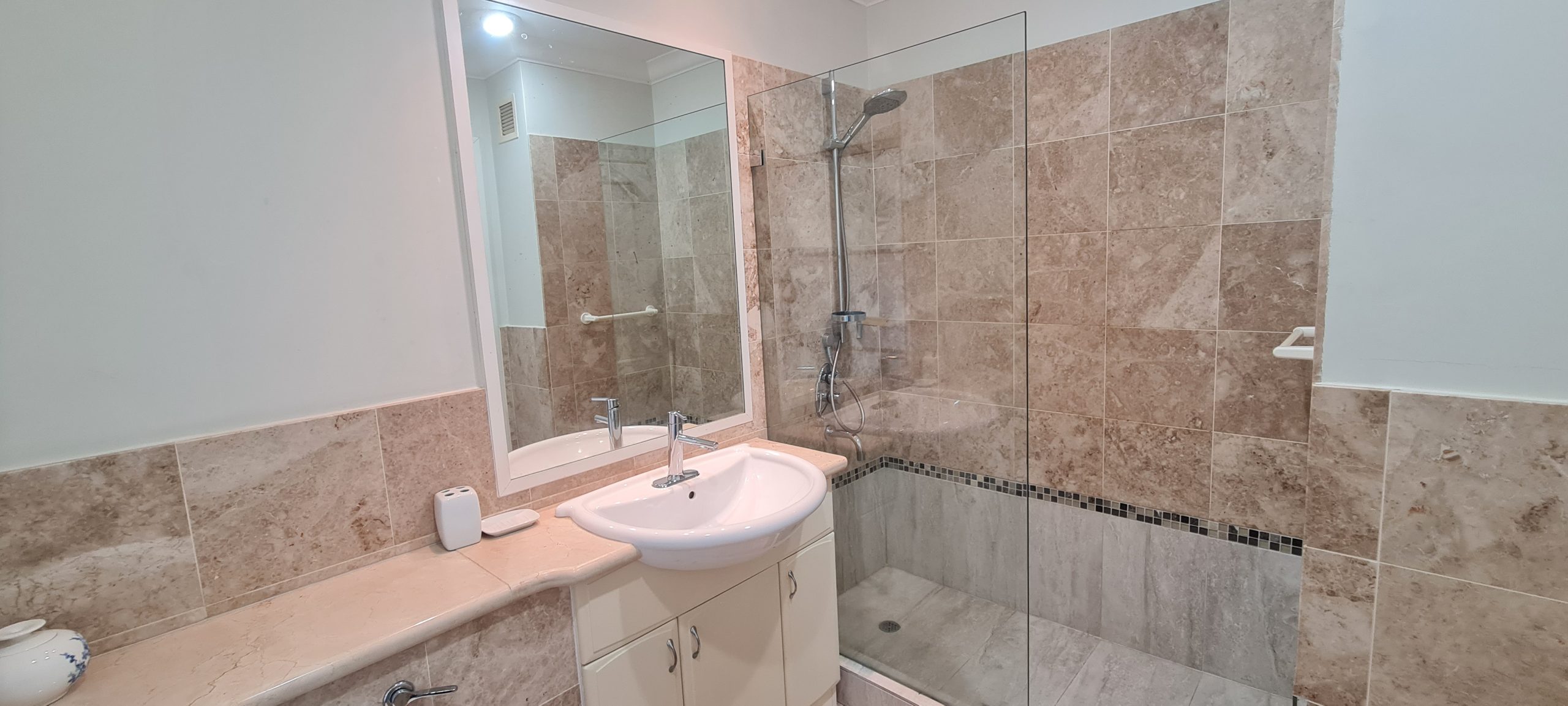 Property thumbnail 45