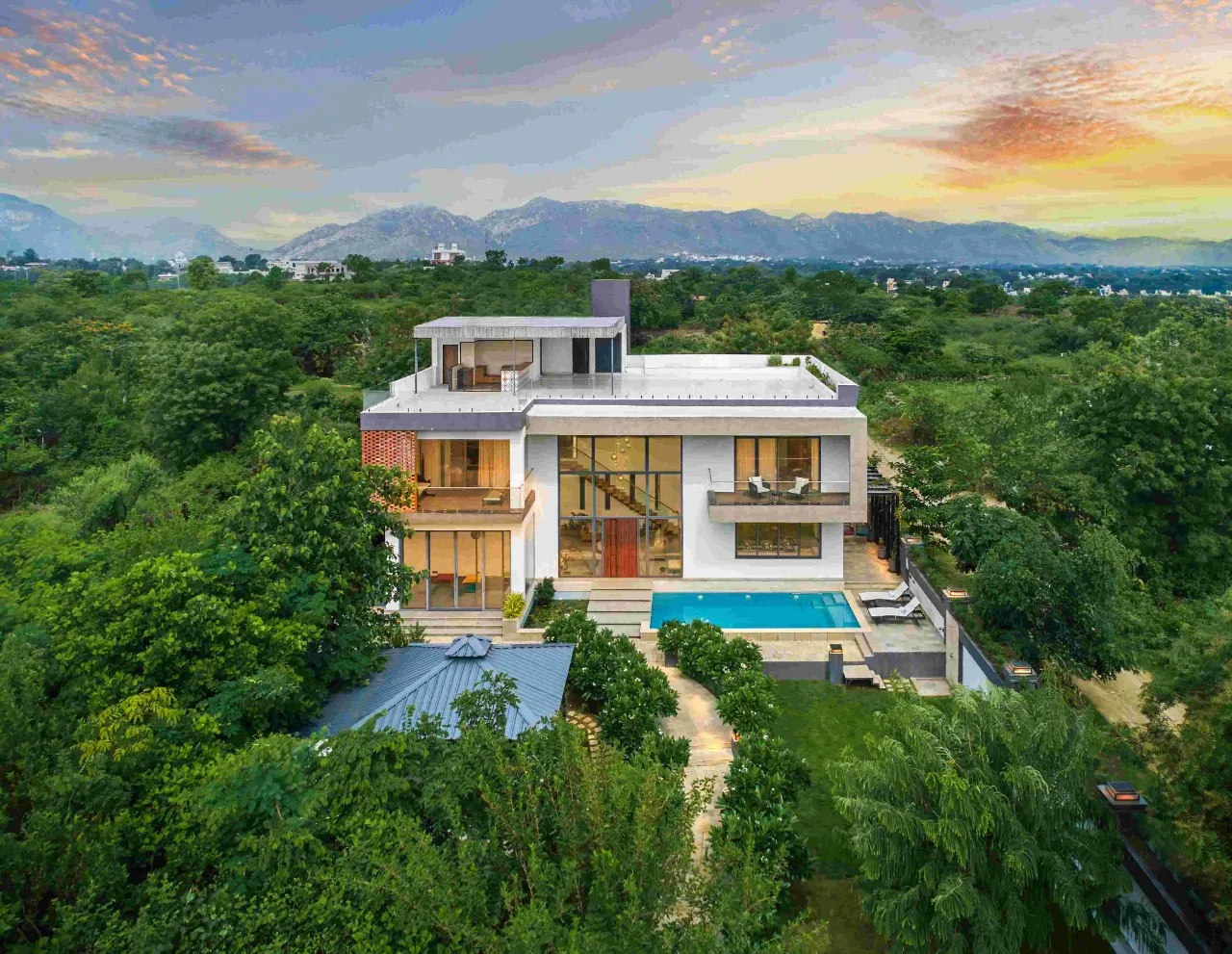 Nilaya Amaltaas, Udaipur, amã Stays & Trails
