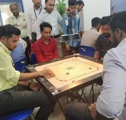 From board meetings to board games..IIFL-ites giving it their best shot!