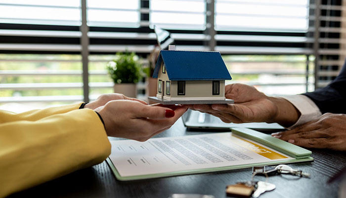MCLR vs EBLR: Should You Switch Your Home Loan in 2026?