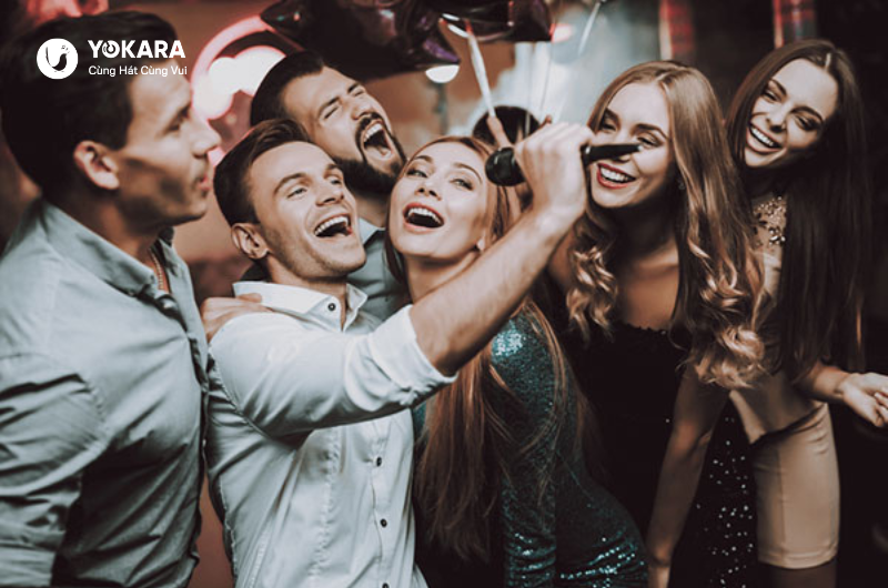 Lạc tone khi hát karaoke