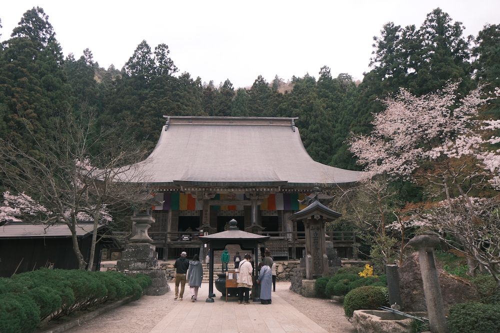 山寺2.JPG