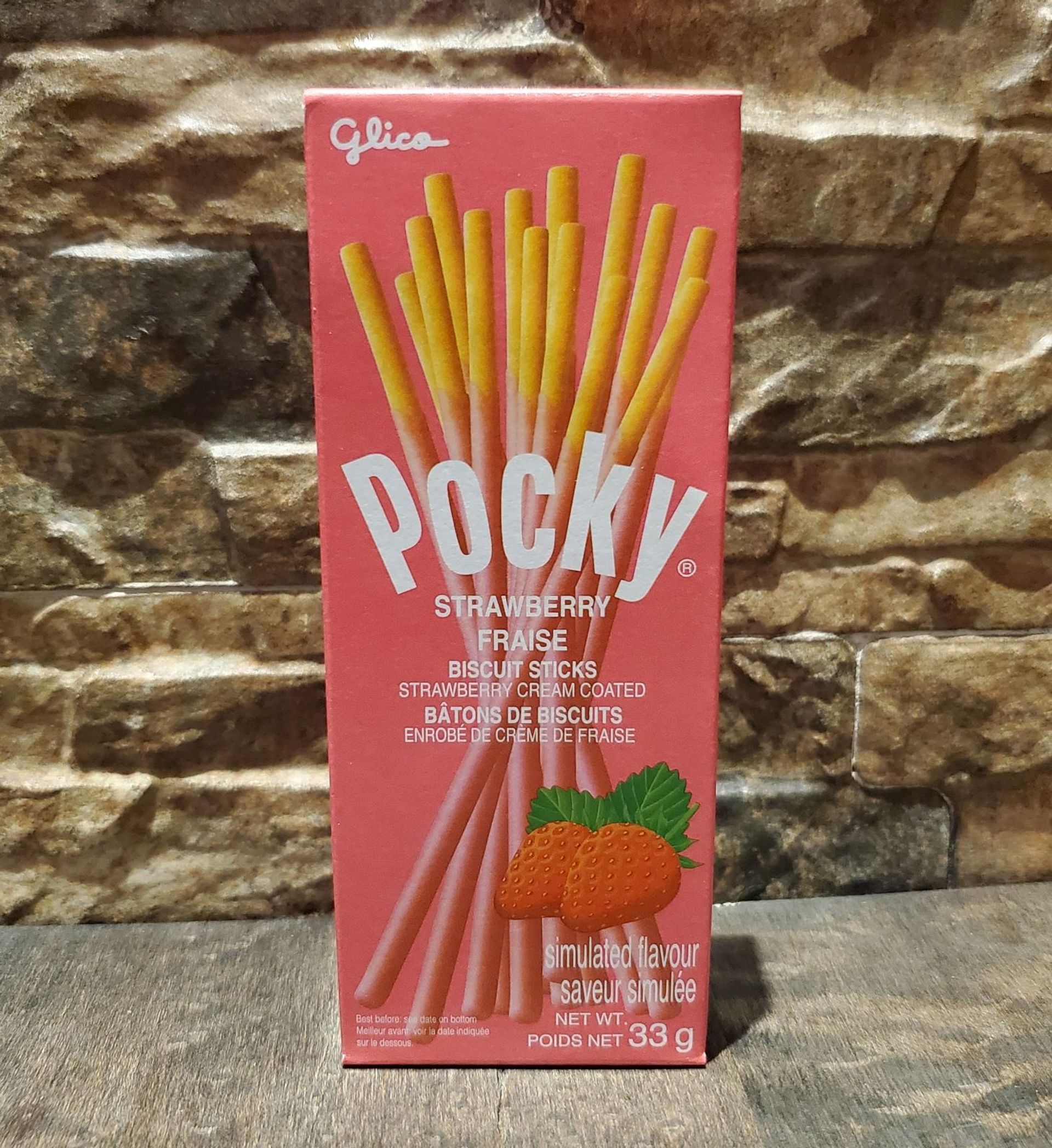 Pocky Strawberry