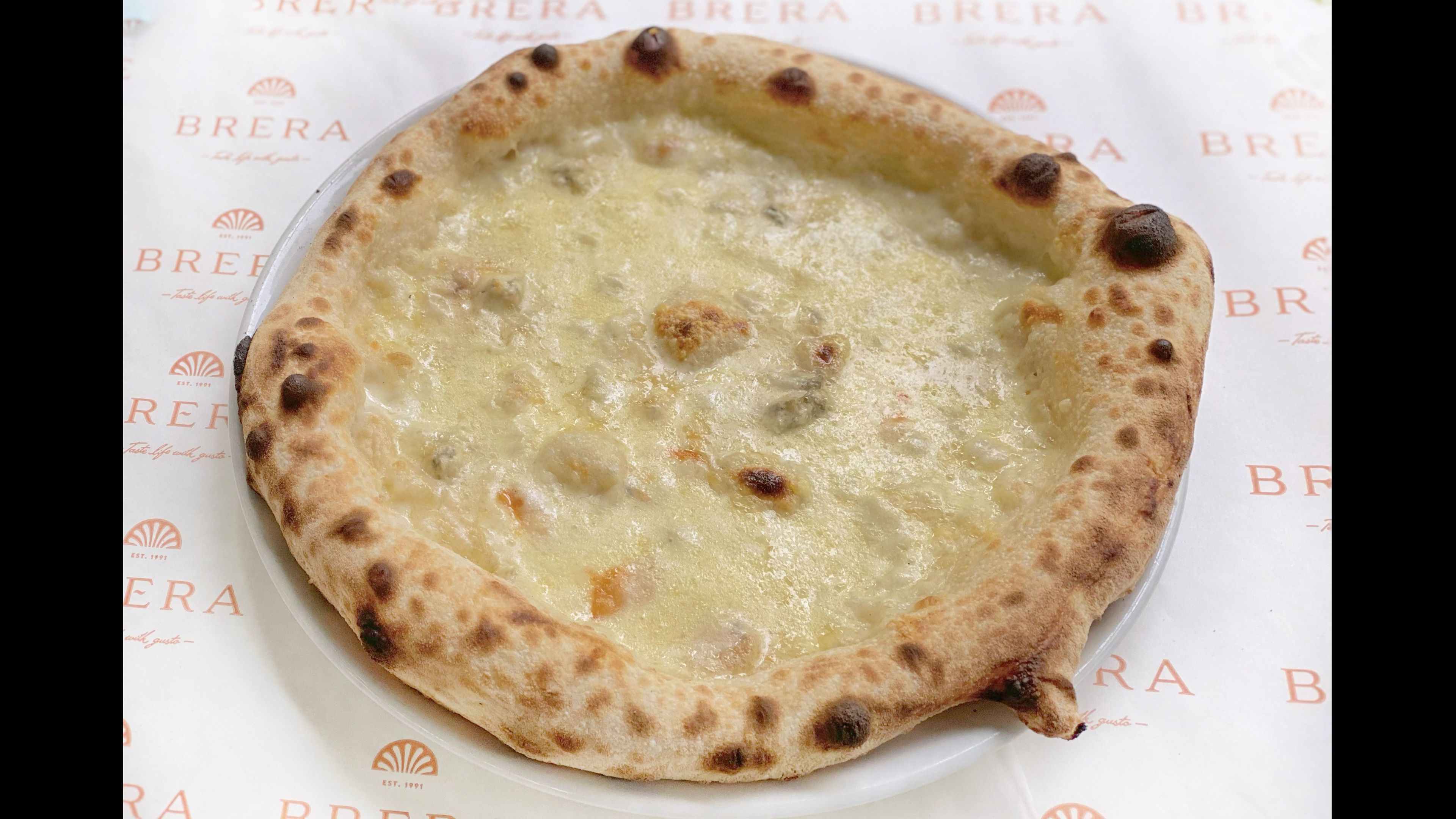 Quatro Formaggio Pizza
