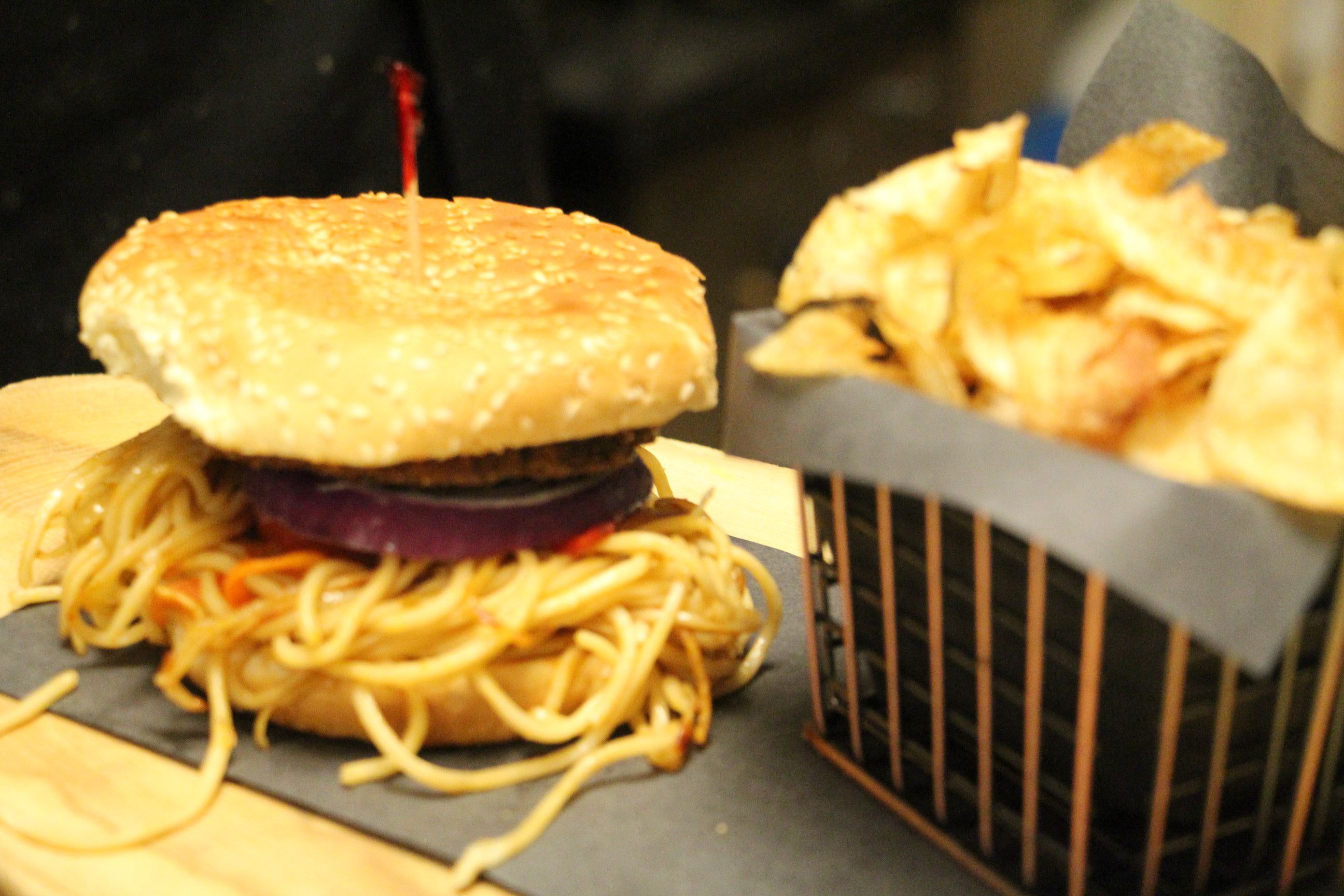 Noodle Burger