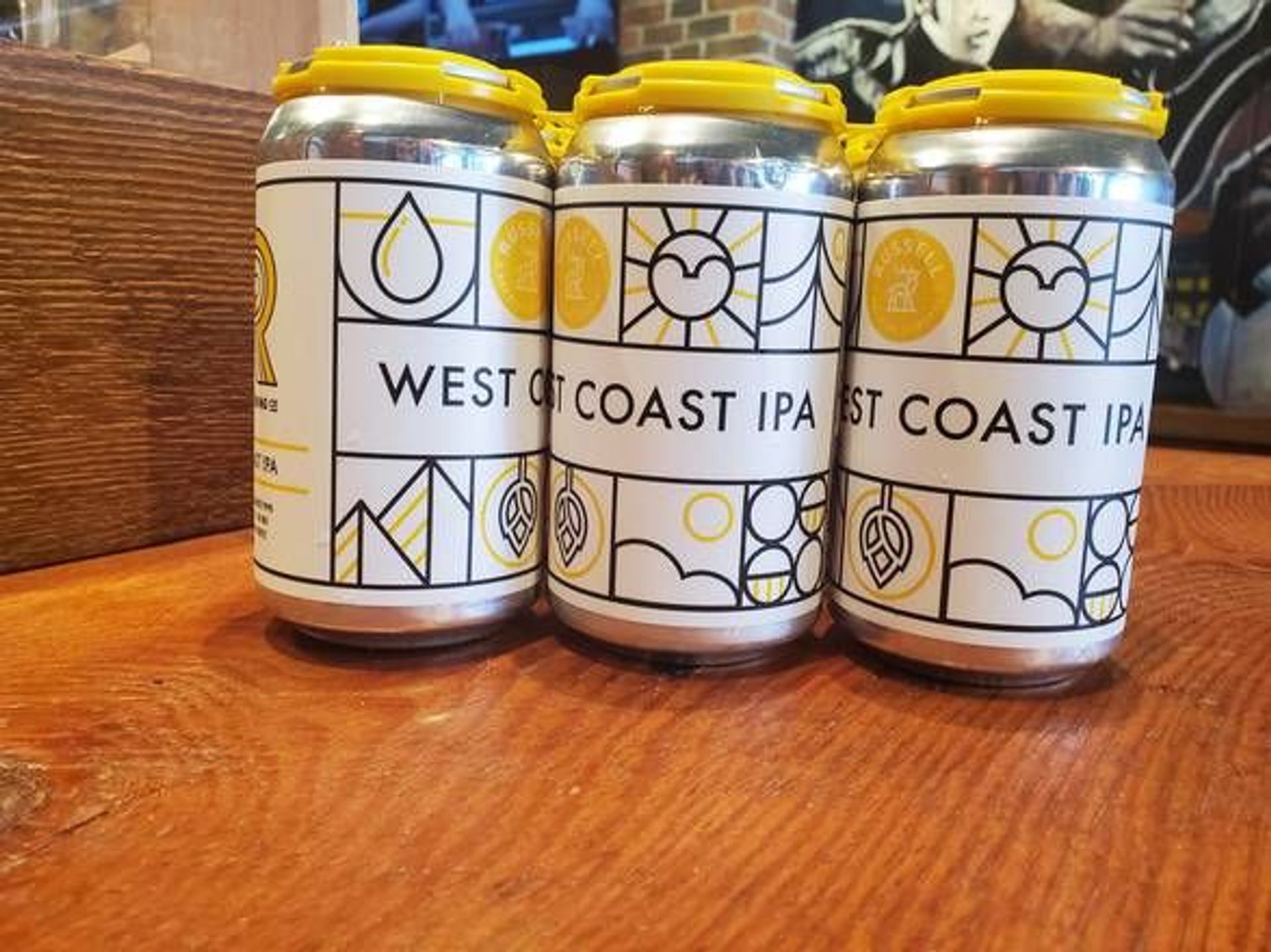 Russell Brewing WEST COAST IPA, 6pk - 355ml can beer, (5.5% ABV)