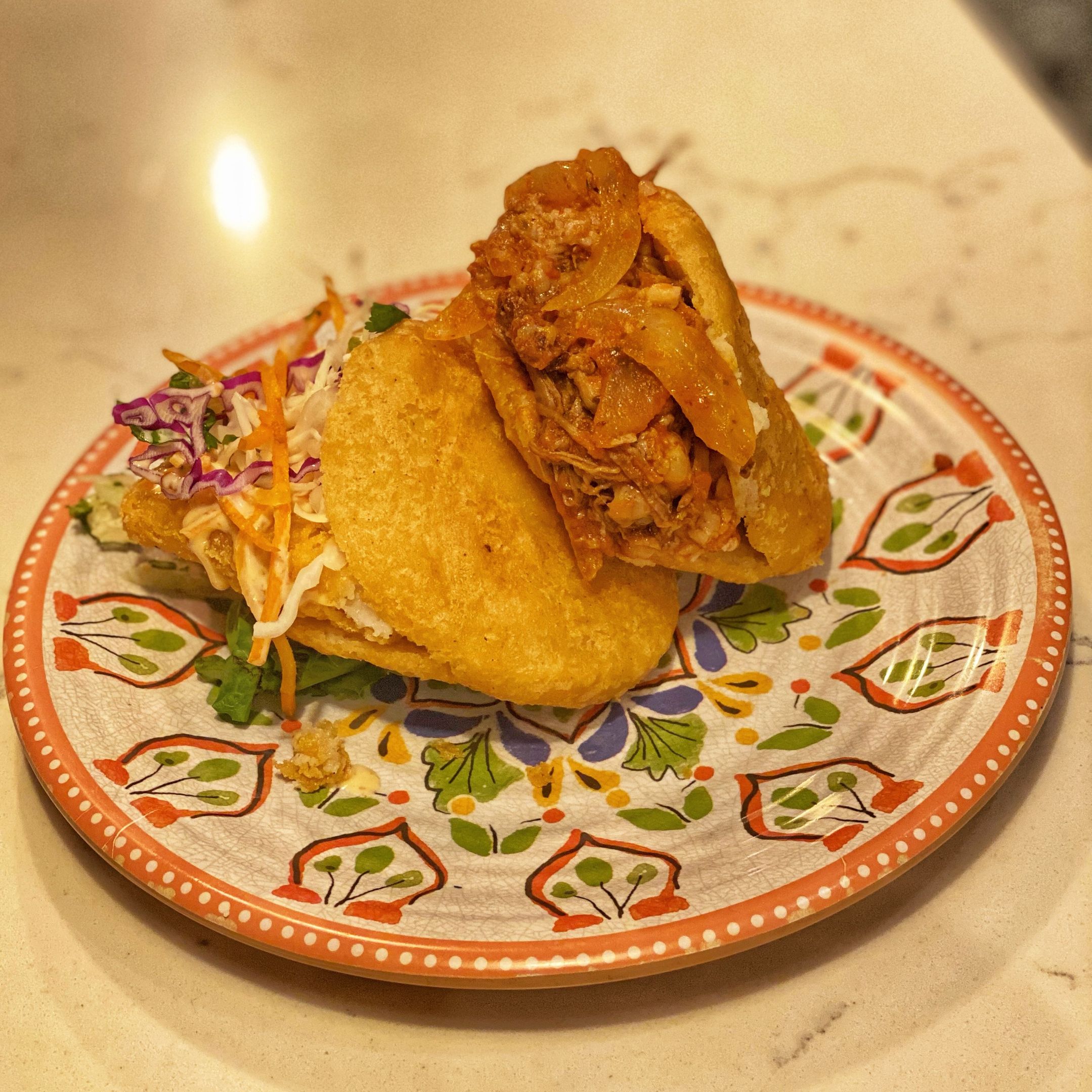 Gordita Tinga de Pollo (Chicken) 