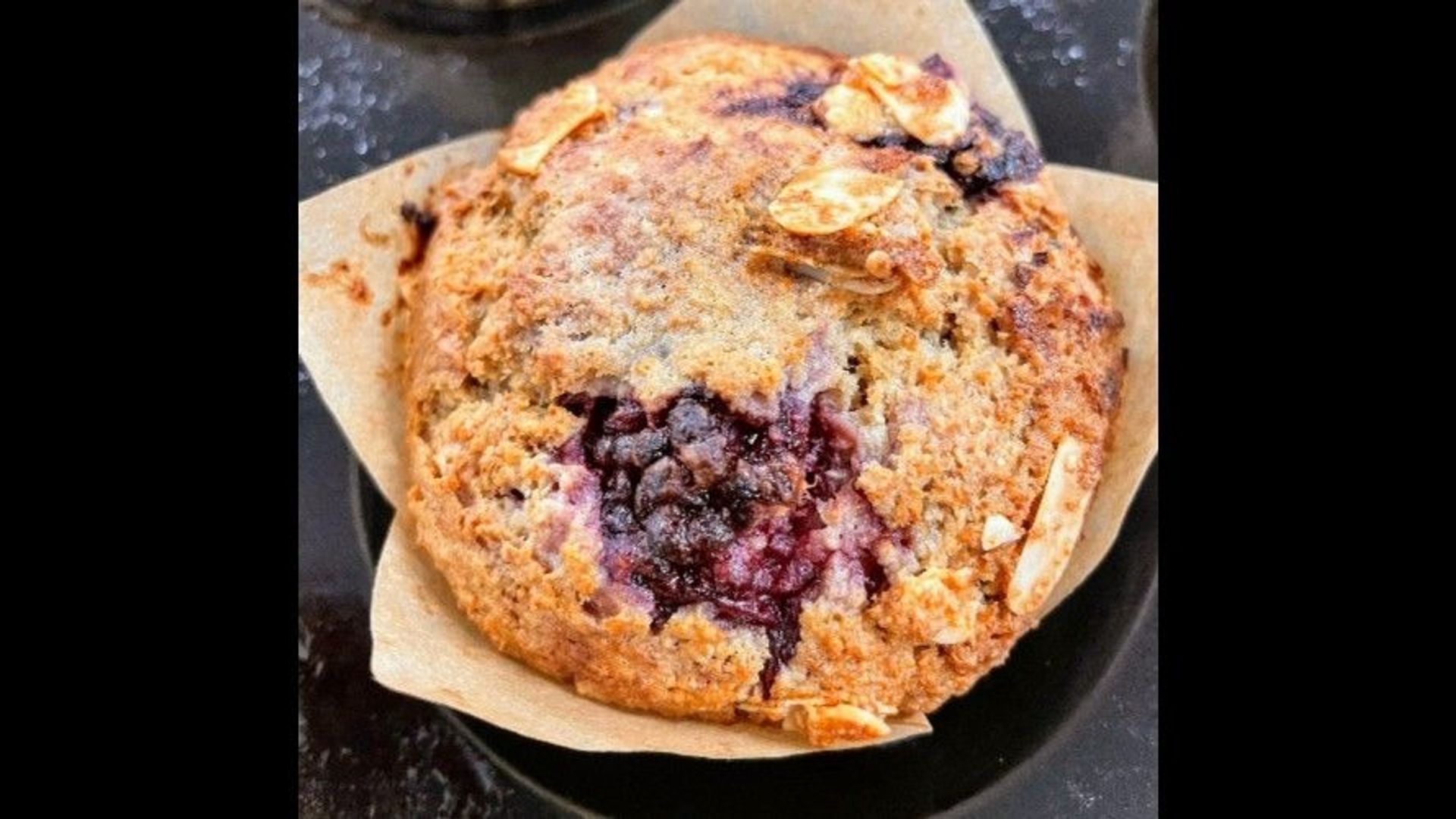 TORI's Berry Flax Muffin