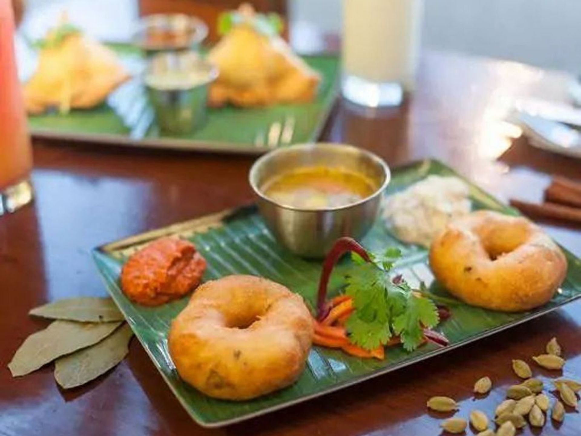 Medhu Vada - 2 Pcs