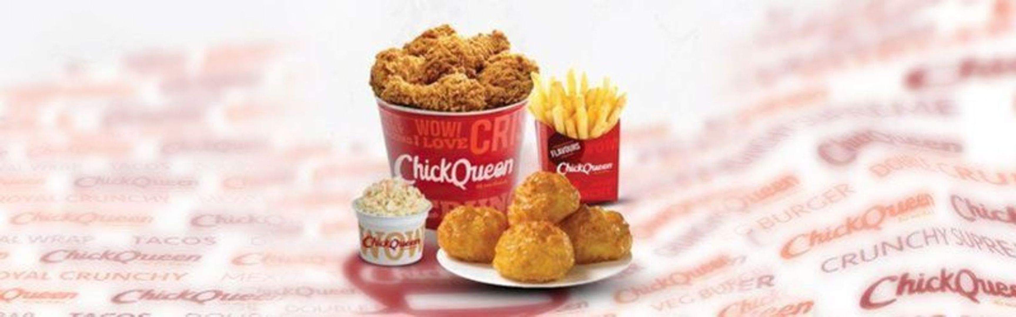 8 Pcs Fried Chicken Family Bucket Meal ( Comes with 2 Reg Sides & 4 Biscuits)