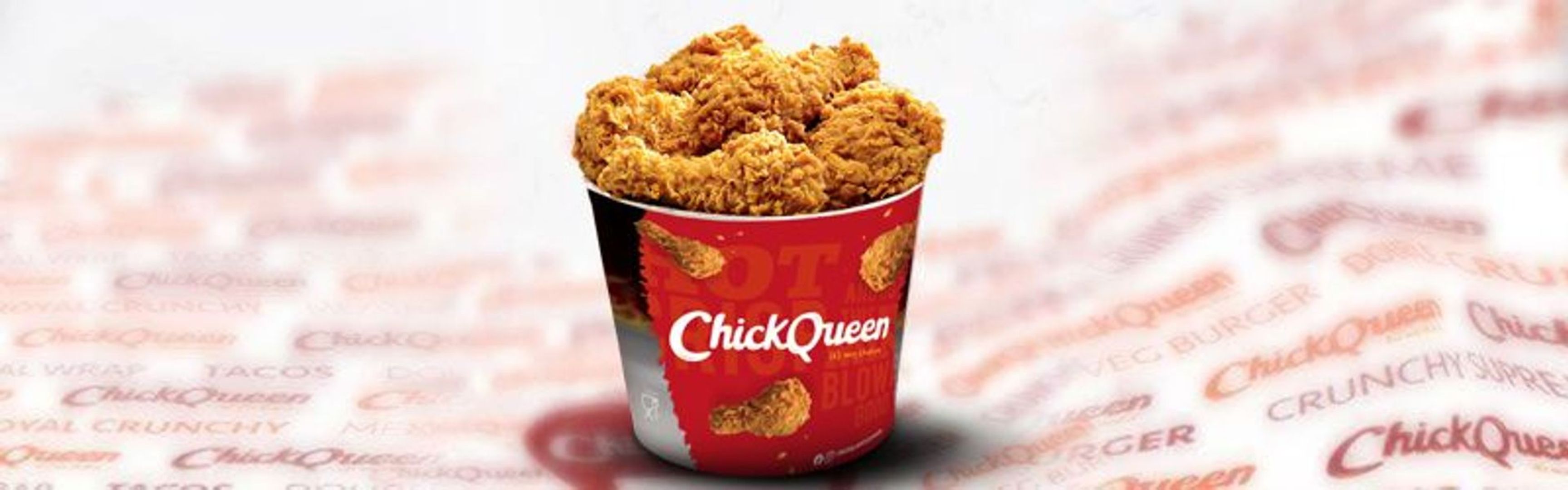 8 Pcs Fried Chicken Family Bucket