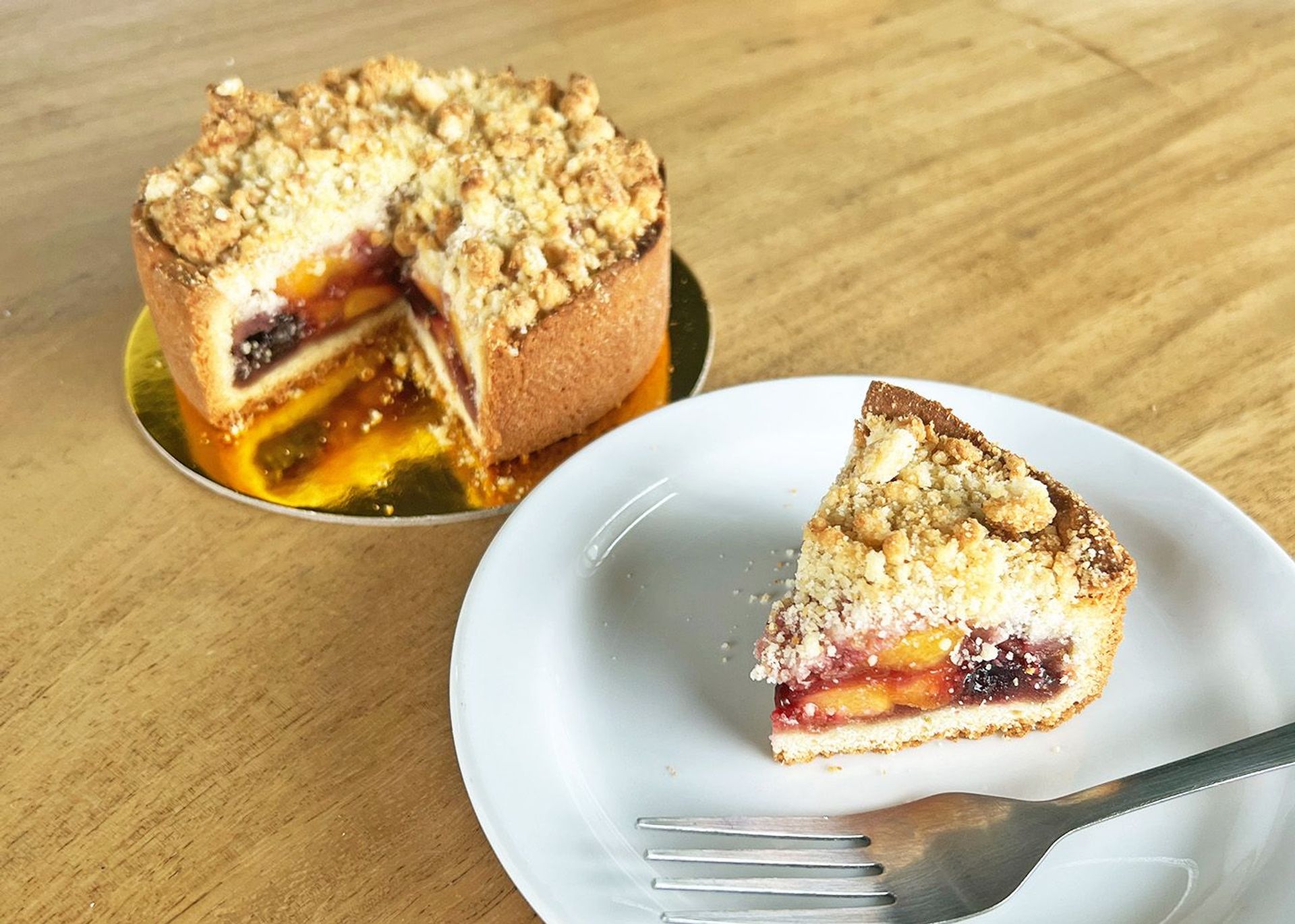 Blueberry Peach Crumble Torte