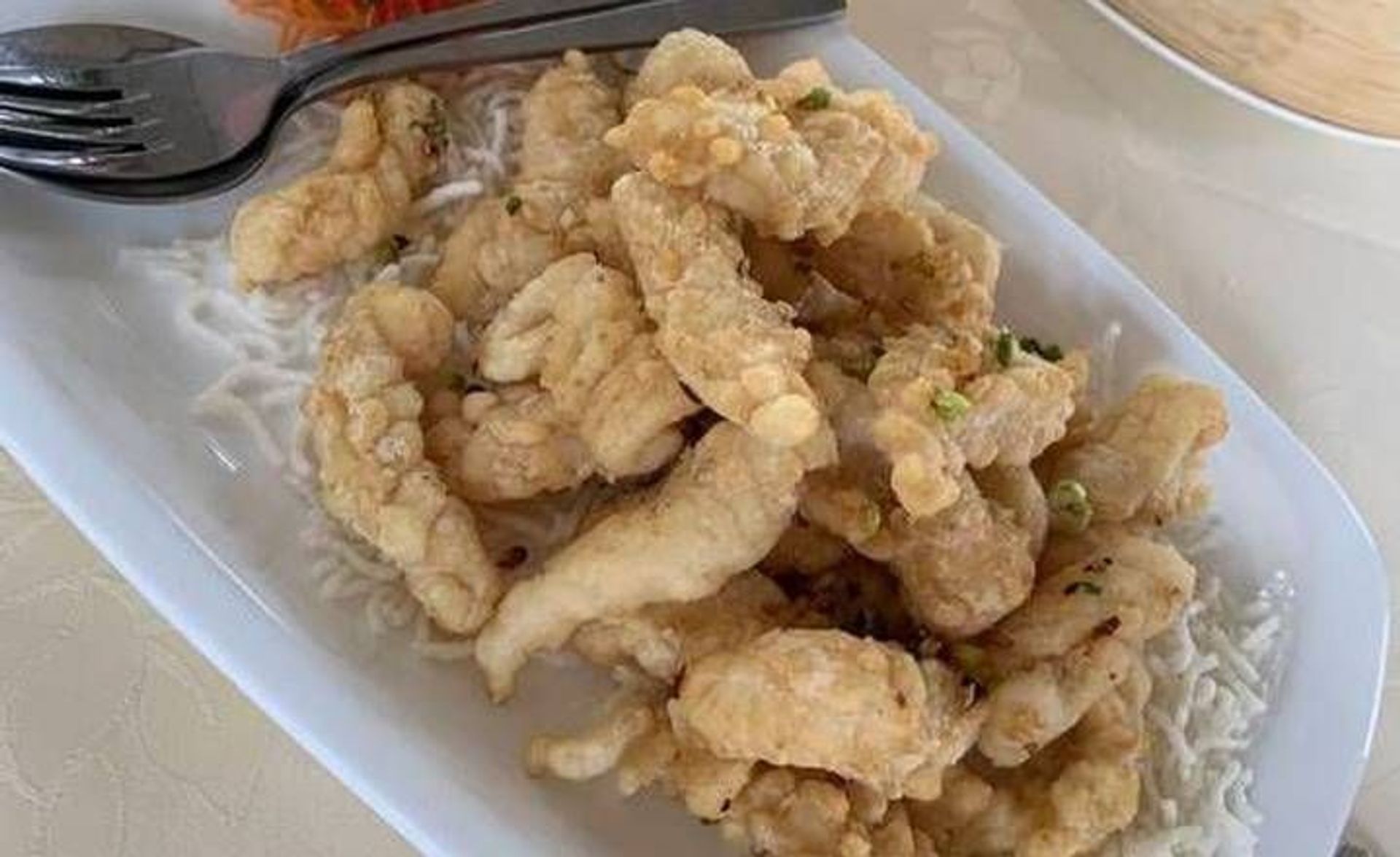 椒鹽炸鮮魷 , Deep Fried Squid w/ Spicy Salt E12