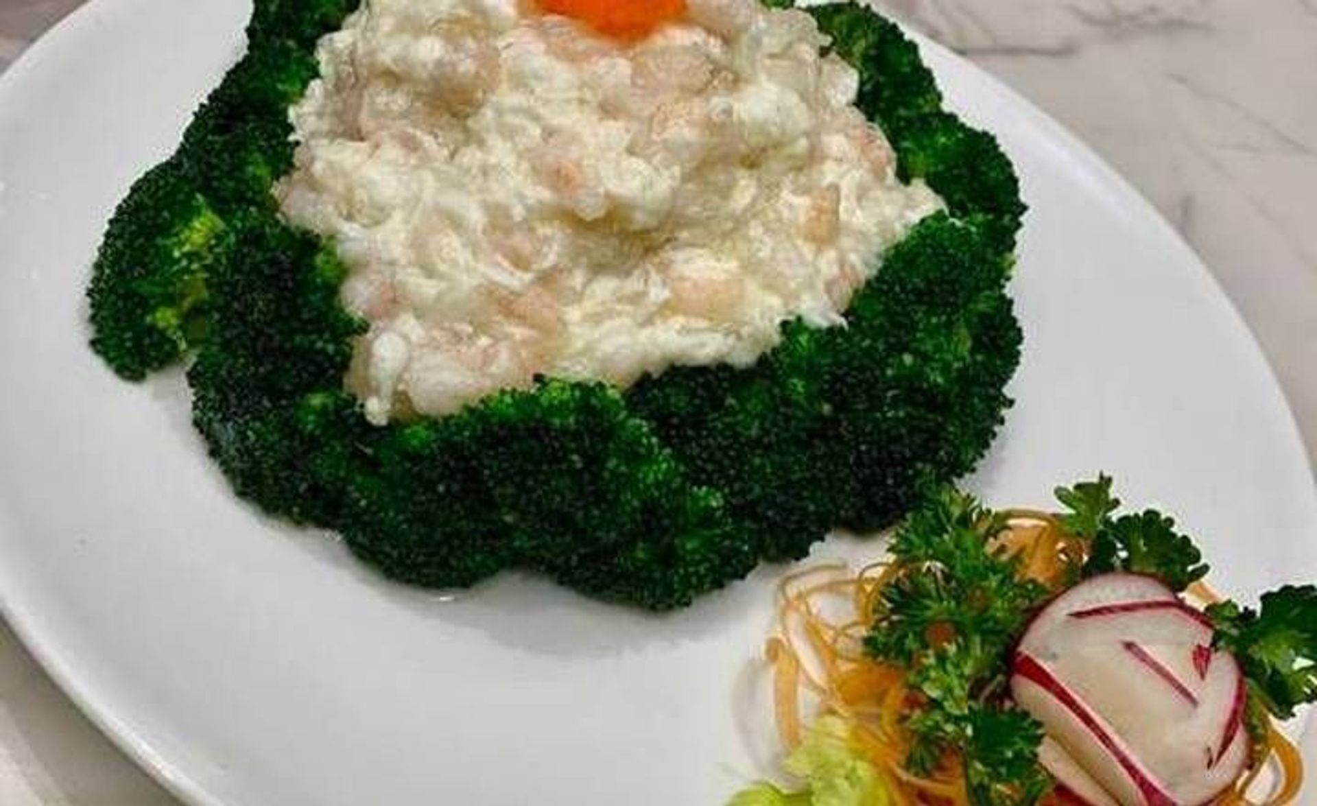 韮王滑蛋蝦仁 , Scramble Eggs w/ Shrimps & Chives E18