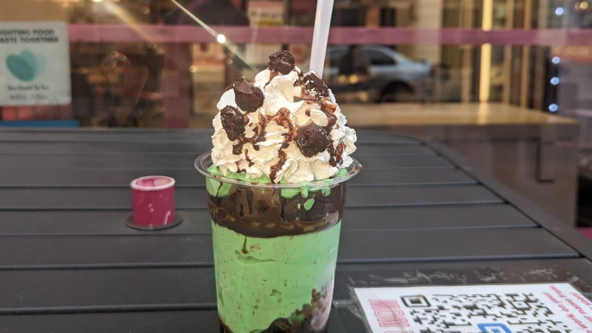 Bleed Green Stacker Sundae