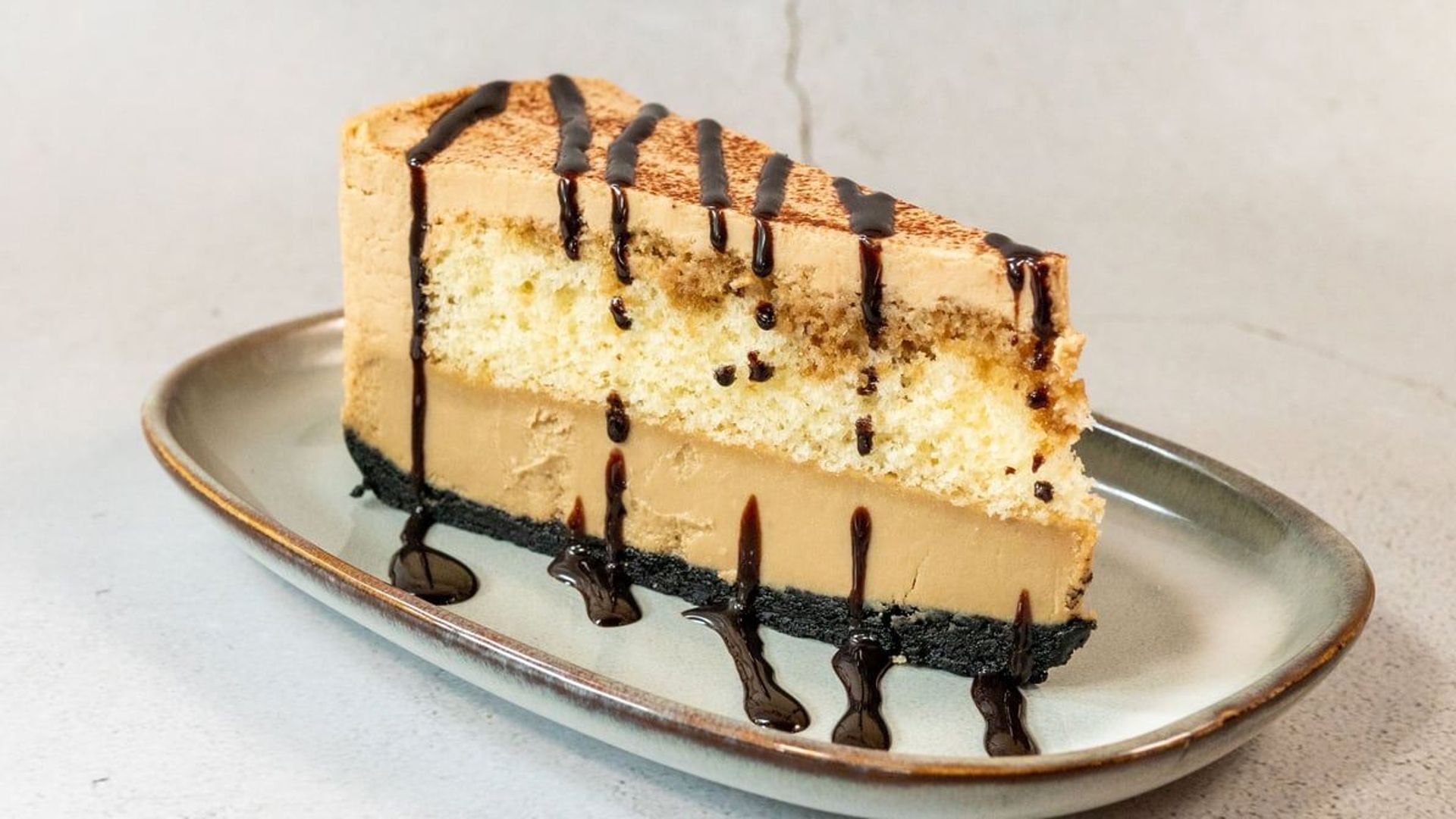 (NEW) Tiramisu Cheesecake