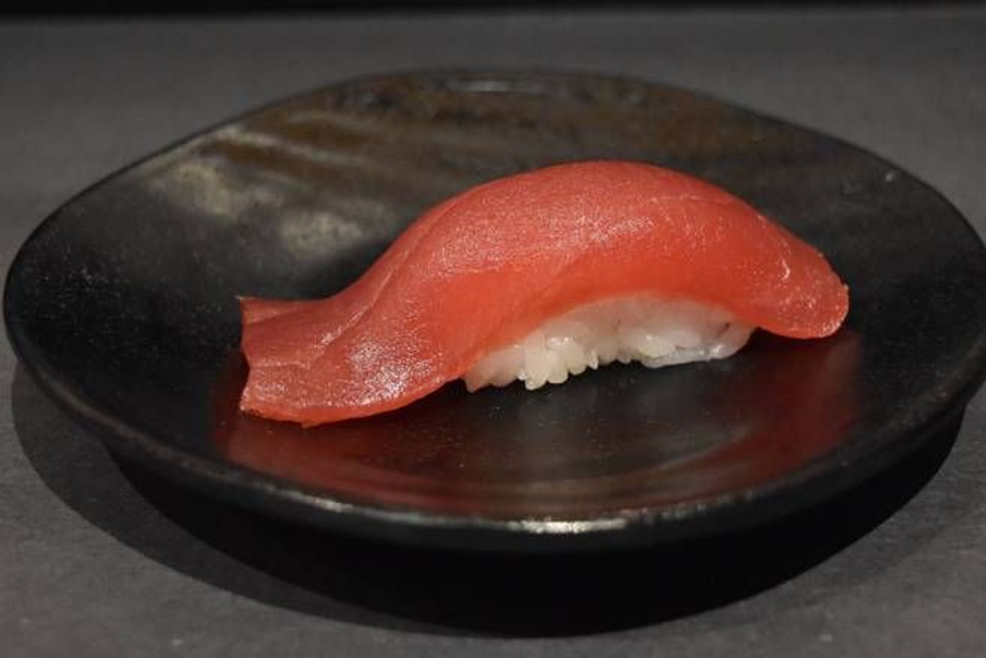 D20 Tuna Sushi Nigiri