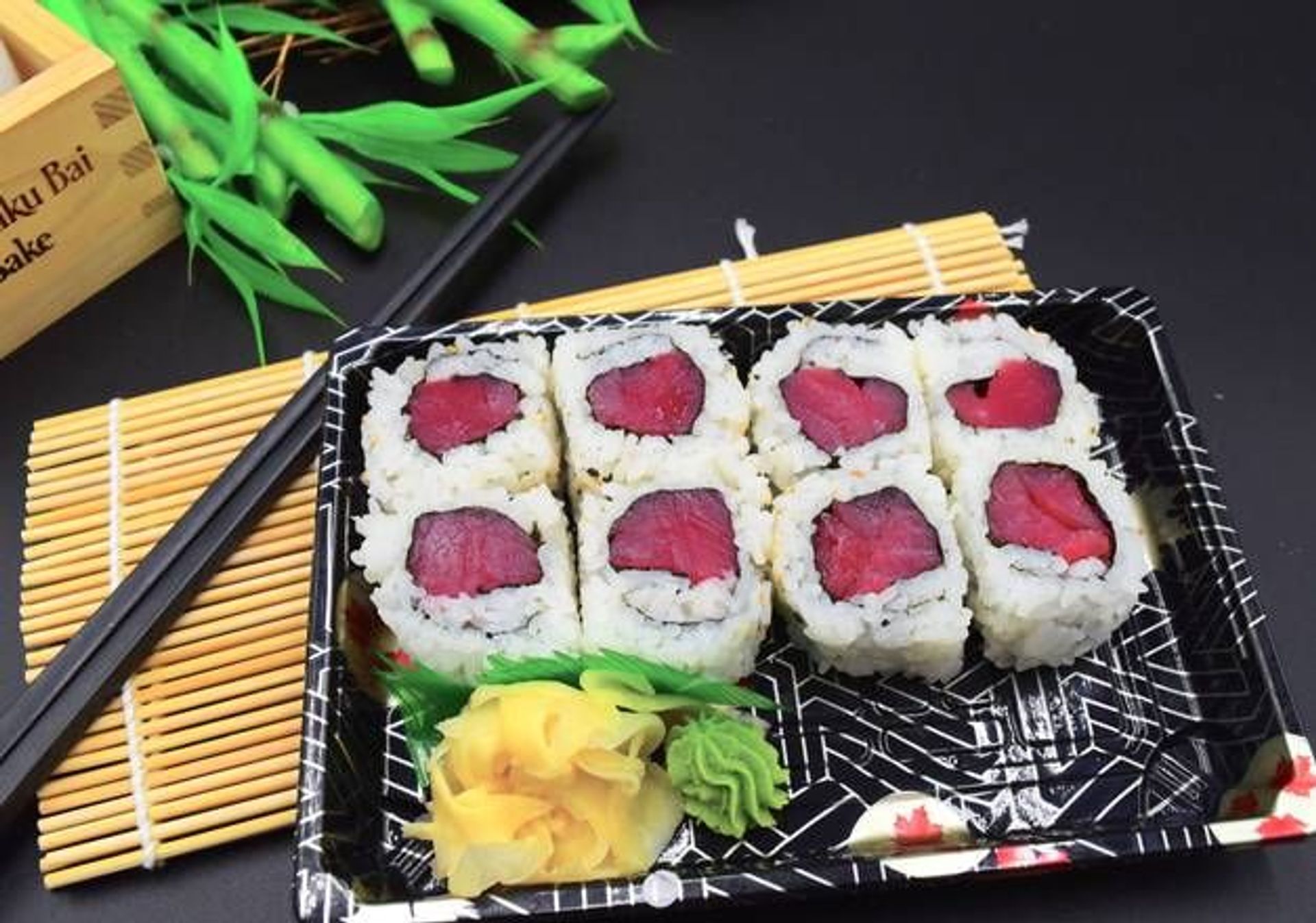 C7. Tuna Maki