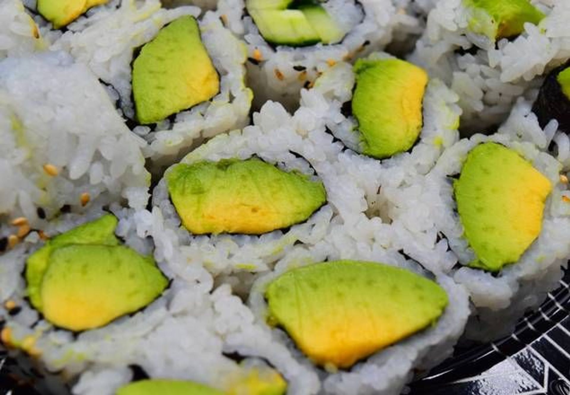 C17. Avocado Maki