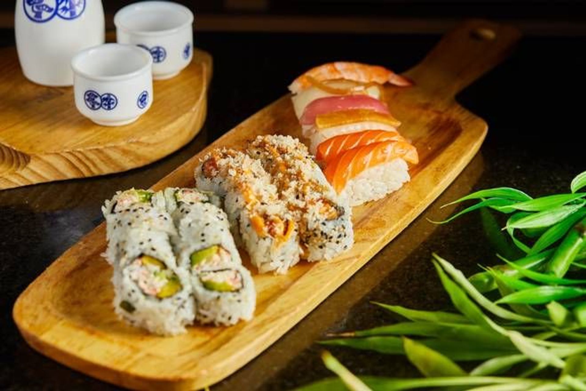 P4. Sushi and Roll Combo