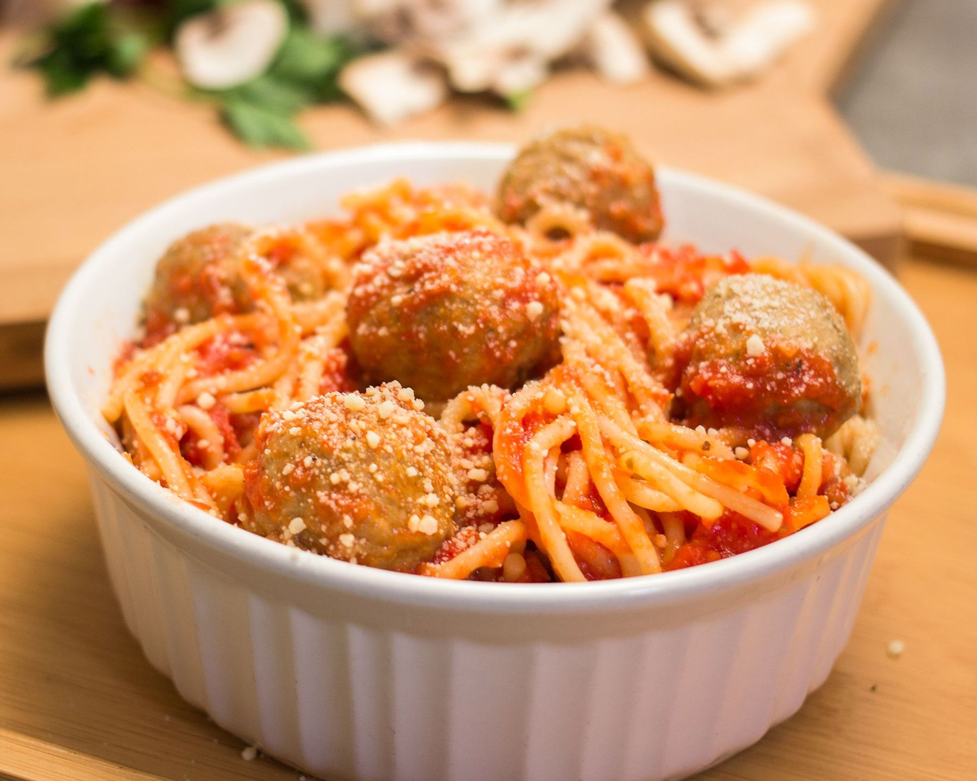 Spaghetti + Meatballs