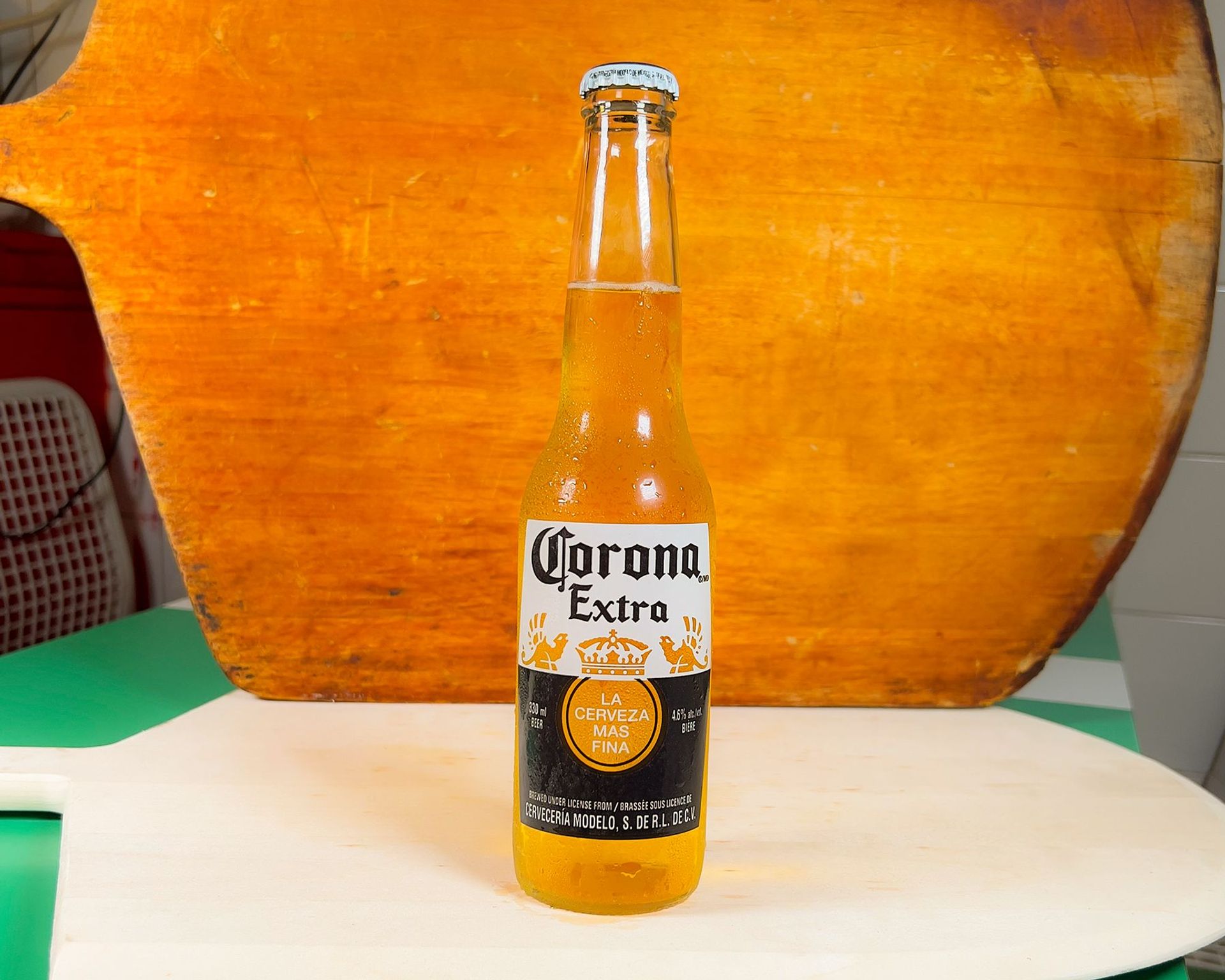 Corona Extra Beer, 330ml Bottle, Beer [4.5% ABV]