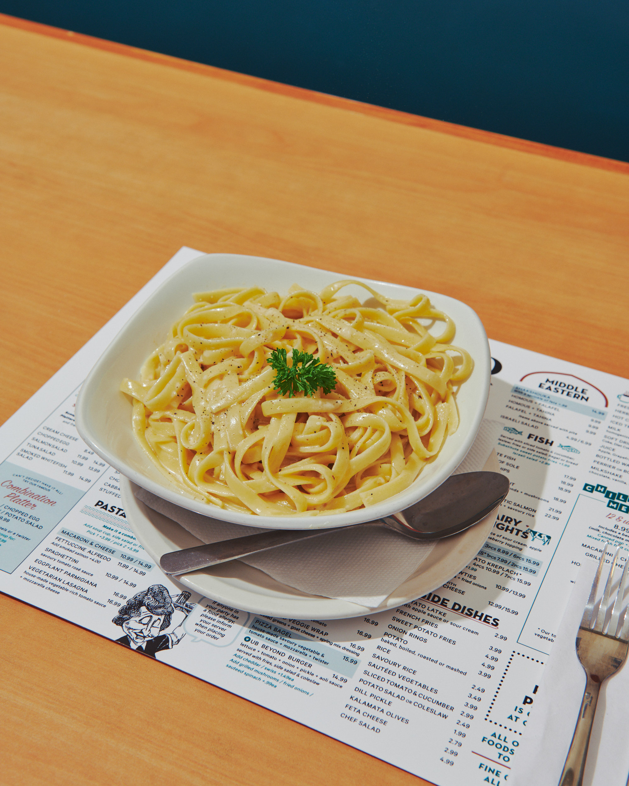 Fettuccine Alfredo Dinner