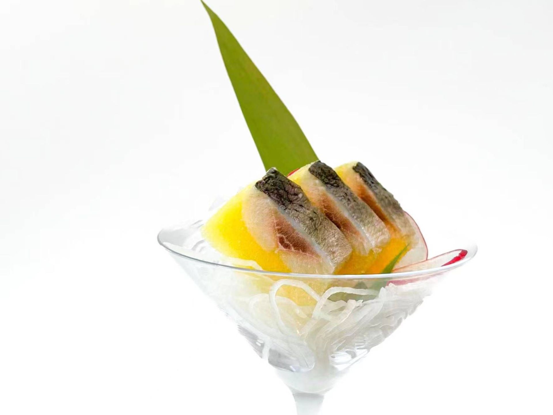 Herring Sashimi (Three Pieces)