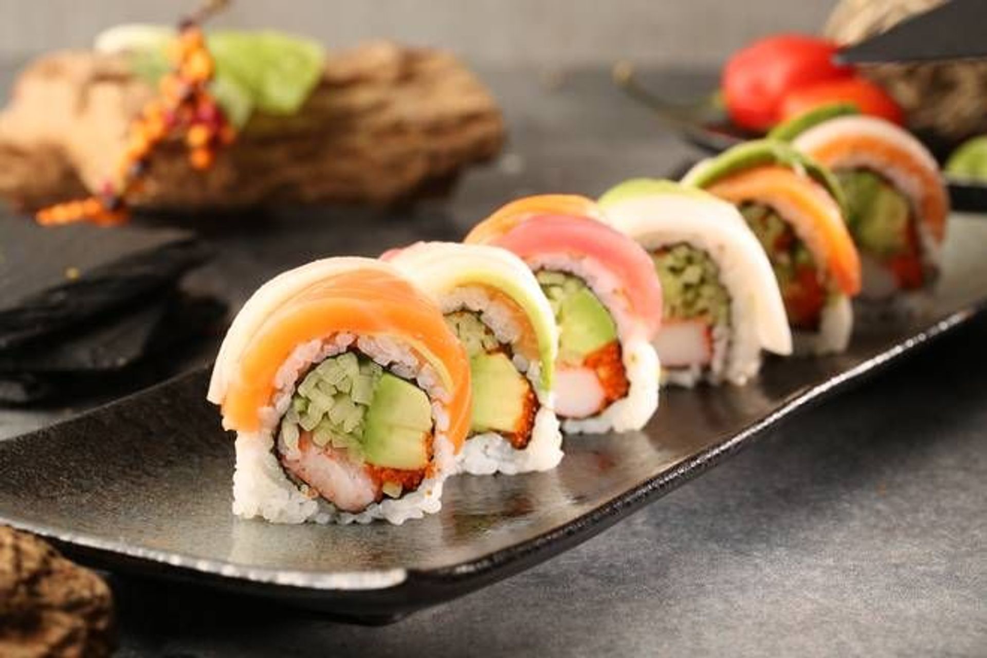 Rainbow Roll (Six Pieces)