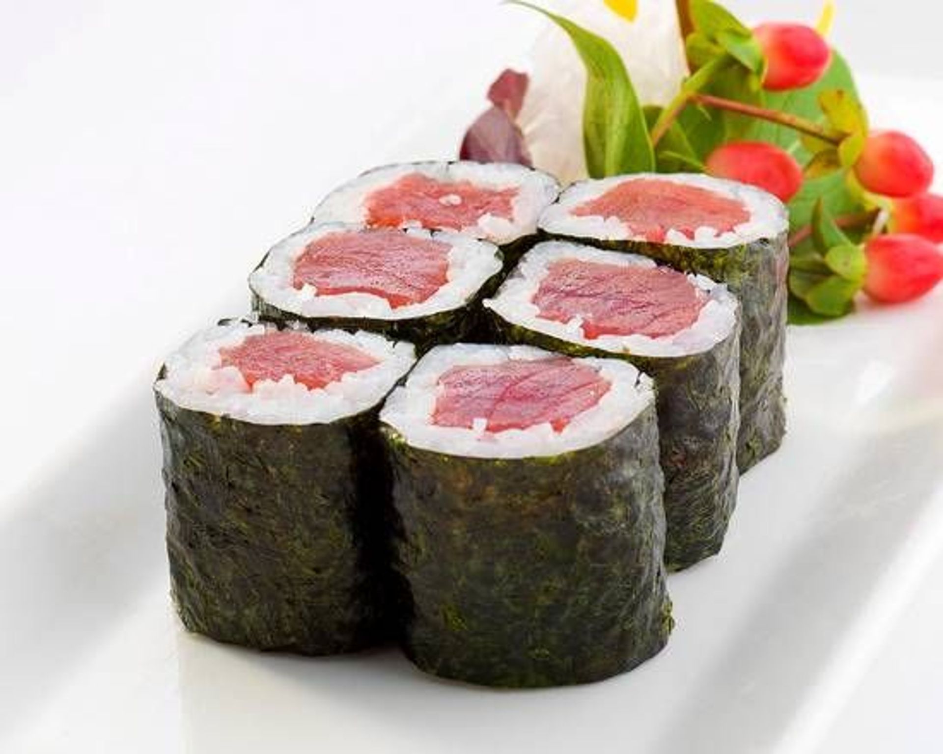 Red Tuna Roll (Six Pieces)