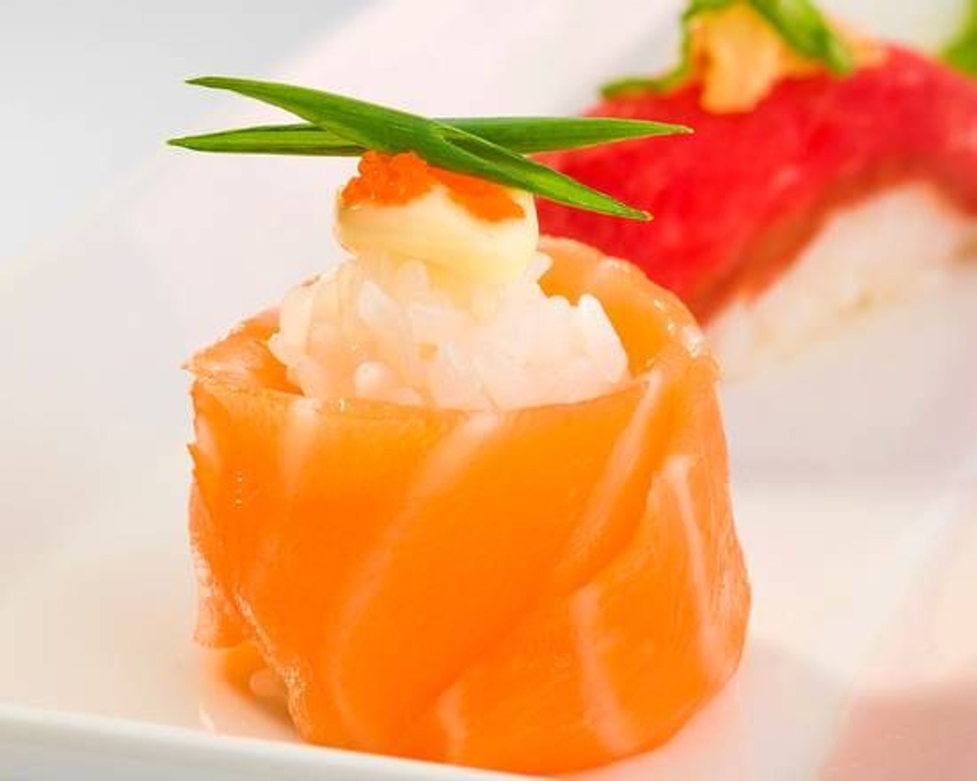 Salmon Rose Sushi (Two Pieces)