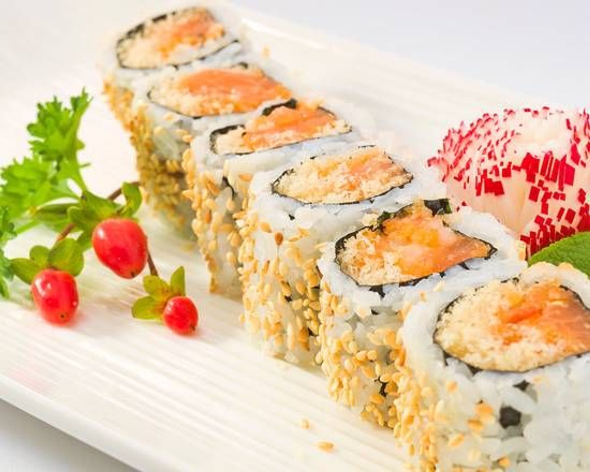 Spicy Salmon Roll (Six Pieces)