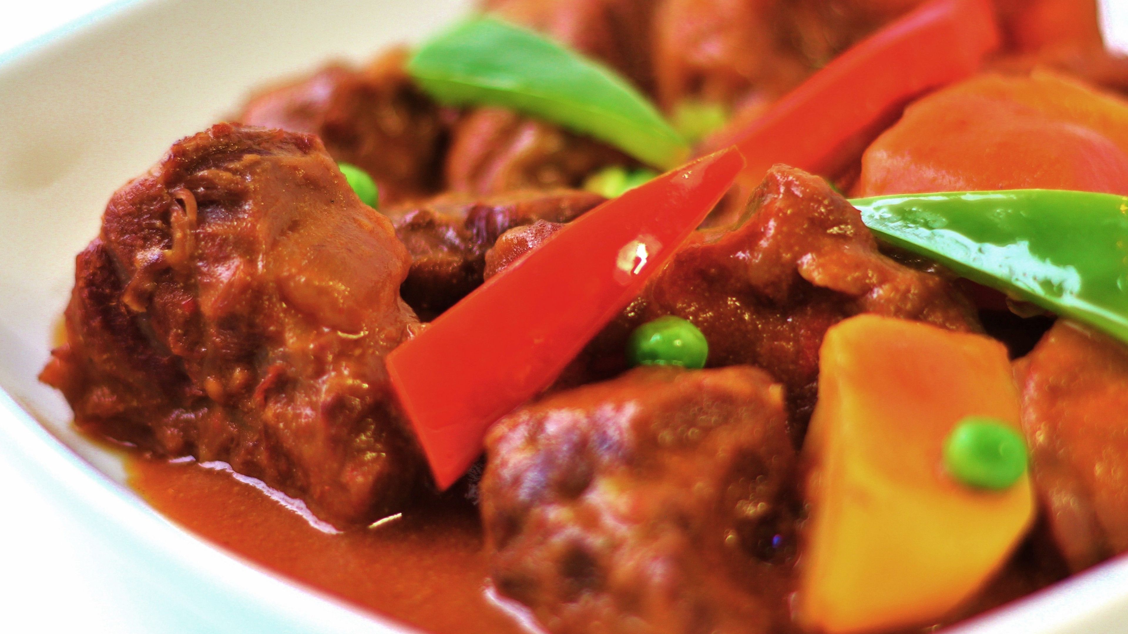 BB. Tropical Tomato Beef Stew | Beef Kaldereta