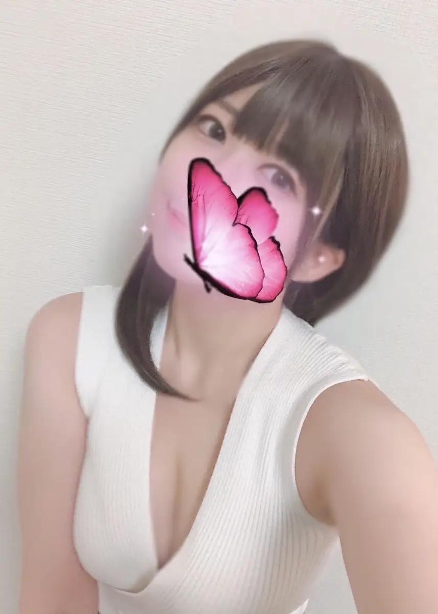 堀内みな | 【新宿店・初台店・東新宿店 ワンルーム型 メンズエステ】Aroma LaLuna〜アロマ ラルーナ〜 新宿のワンルーム型個室高級メンズエステ】 Aroma LaLuna〜アロマ ラルーナ〜