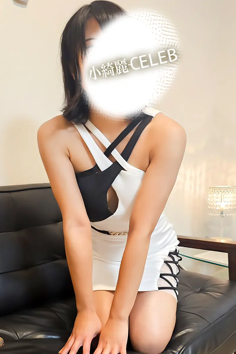 真鍋 | 小綺麗CELEBセラピスト紹介ページ