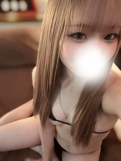妹尾みみさんのプロフィール｜梅田ルーム&出張・メンズエステ｜Richesse Spa~リシェスパ~
