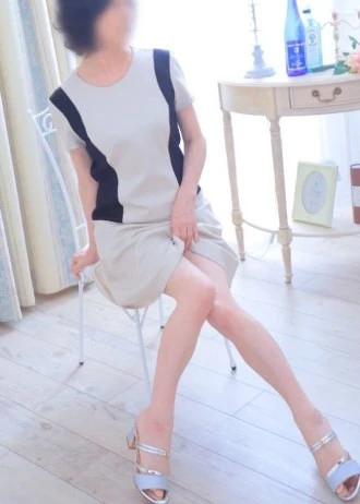 美玲(ミレイ)｜日本人メンズエステ 熟女専門 Mrs.Homely～ホームリー : リラクゼーション