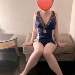 セラピスト | もえ