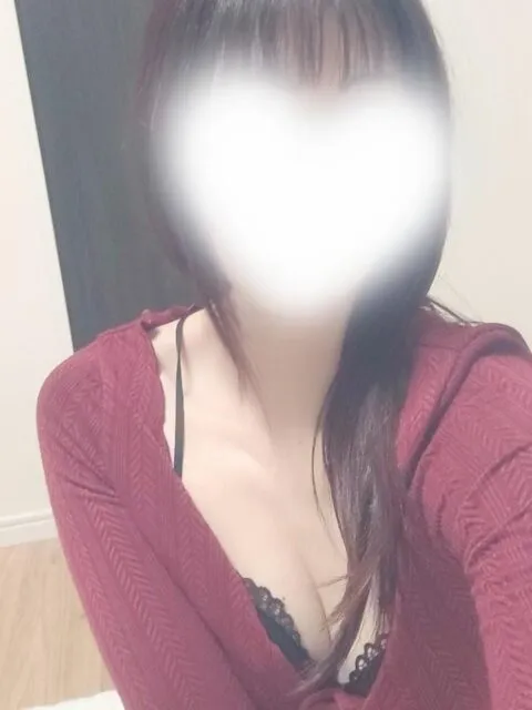 知名 - 沖縄那覇市の完全個室メンズエステ YURU MORE -ゆるもあ-