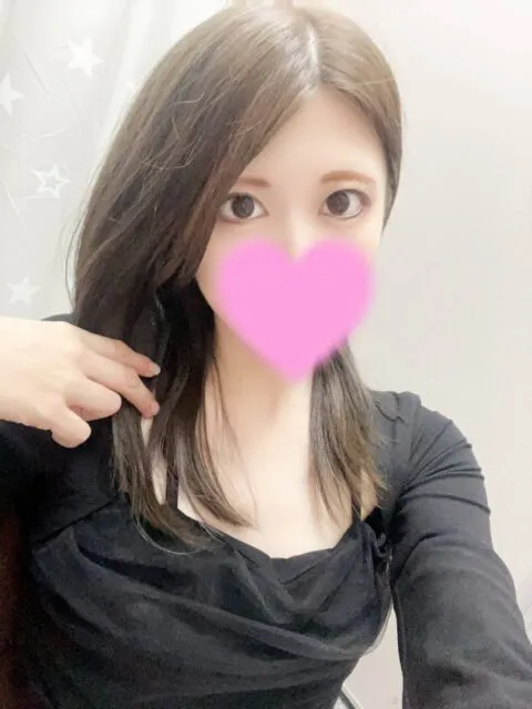 にいな(27) - 沖縄那覇市の完全個室メンズエステ YURU MORE -ゆるもあ-
