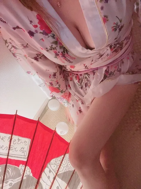 茶々（ちゃちゃ）さんのプロフィール｜堺筋本町・メンズエステ｜優楽亭（ゆうらくてい）
