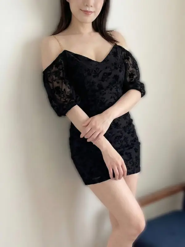 星野(ほしの)さんのプロフィール|新大阪・十三 完全個室マンション型メンズエステ|結-YUI-ミセス邸